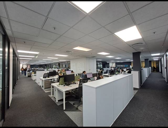 1,801.01M² OFFICE TO LET IN MELROSE ARCH